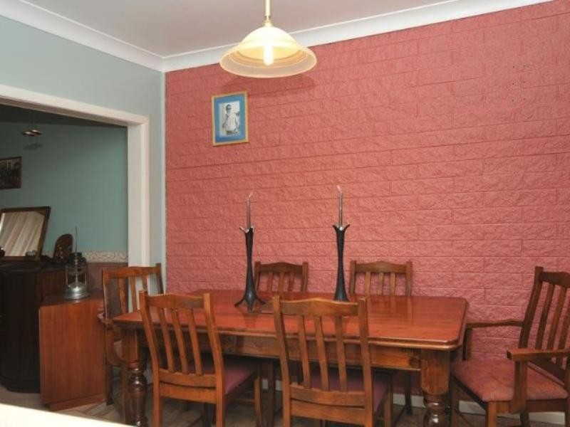 8 Cheltenham Crescent, Salisbury East SA 5109