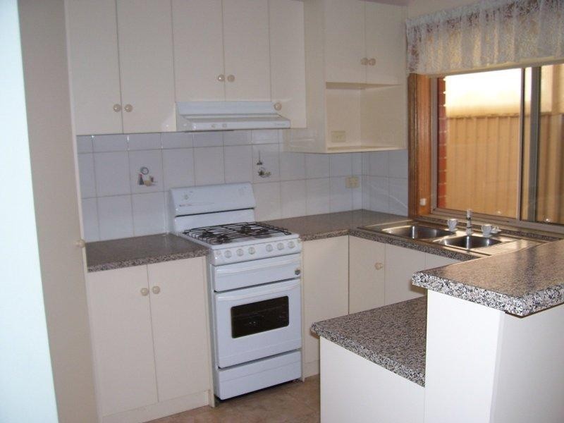 41B Canterbury Drive, Salisbury Heights SA 5109