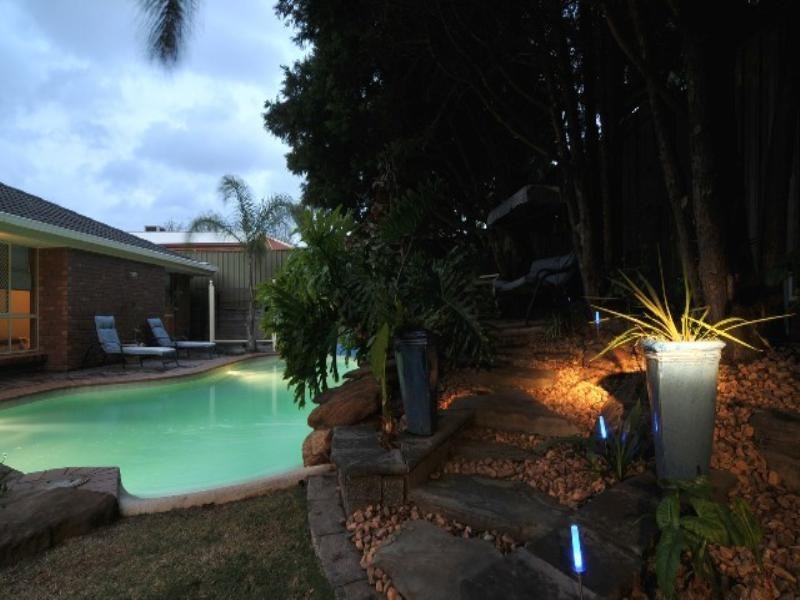 18 Bernacchi Court, Greenwith SA 5125