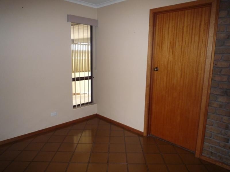 10 Baudin Avenue, Fairview Park SA 5126