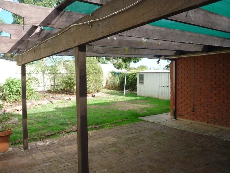 16 Yanakie Avenue, Surrey Downs SA 5126