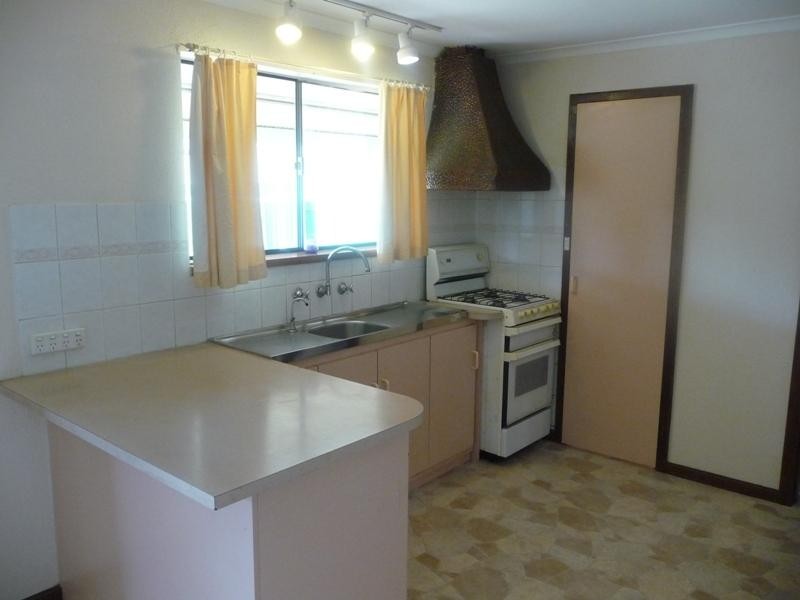 4 Cedar Street, Salisbury Heights SA 5109