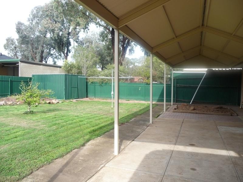 4 Cedar Street, Salisbury Heights SA 5109