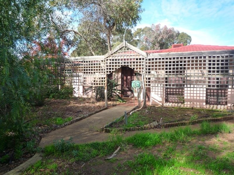 1923 Main North Road, Salisbury Heights SA 5109