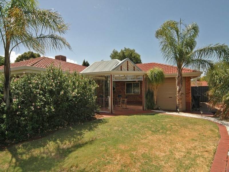 13 Sutherland Place, Golden Grove SA 5125