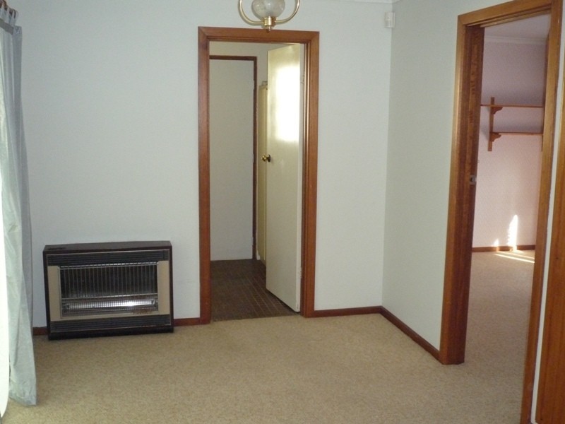 16 Yanakie Avenue, Surrey Downs SA 5126