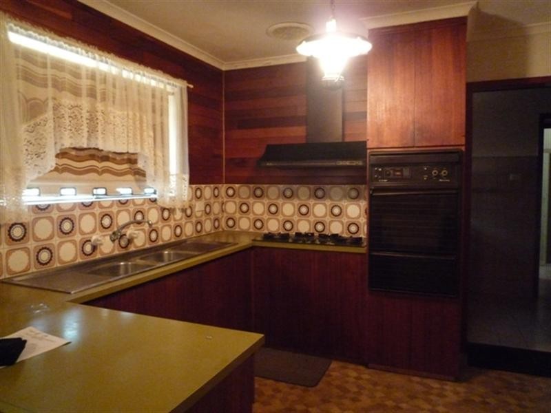 2 Blundell Close, Salisbury Downs SA 5108