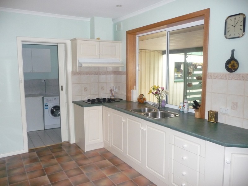 25 Crafter Street, Fairview Park SA 5126