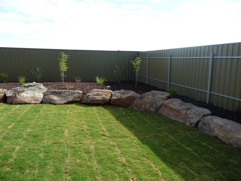 168 President Avenue, Andrews Farm SA 5114