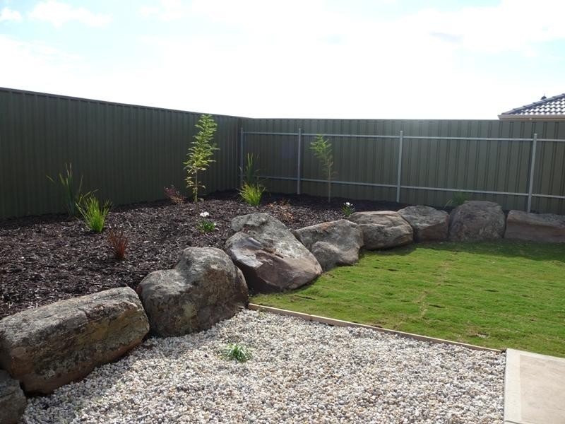 168 President Avenue, Andrews Farm SA 5114