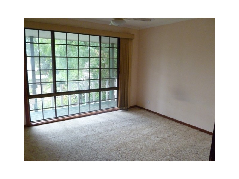 19 Jane Street, Smithfield SA 5114