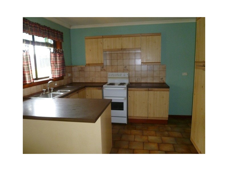 19 Jane Street, Smithfield SA 5114