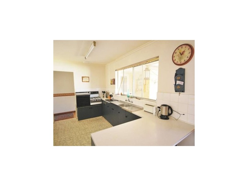 37 Cottenham Road, Banksia Park SA 5091