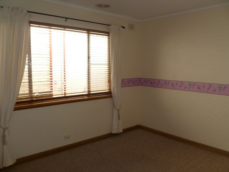 37 Cottenham Road, Banksia Park SA 5091