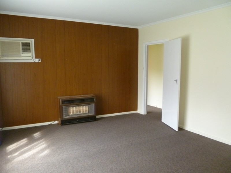 124 RESERVOIR Road, Modbury SA 5092