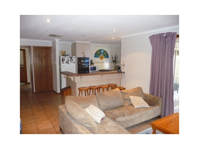 18 Tuglow Court, Hillbank SA 5112