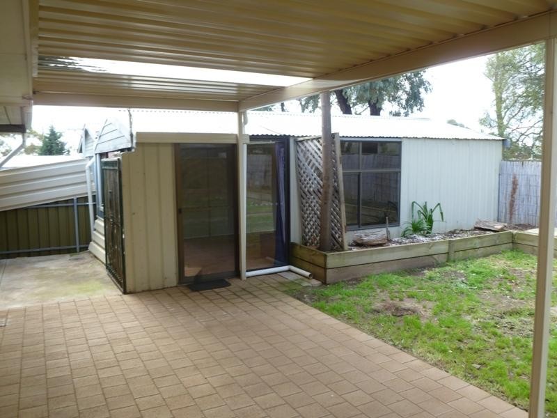 8 Piccadilly Road, Salisbury East SA 5109