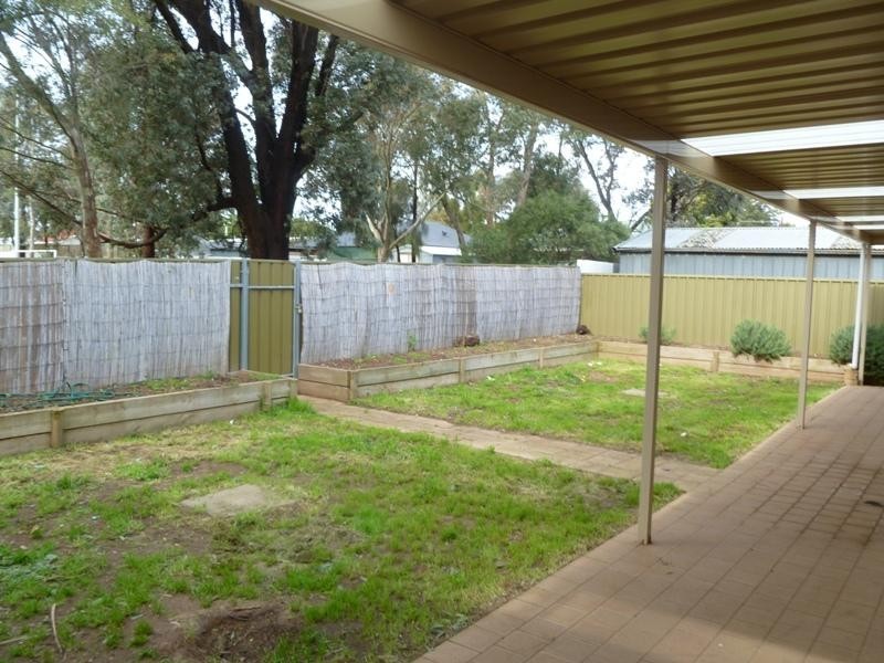 8 Piccadilly Road, Salisbury East SA 5109