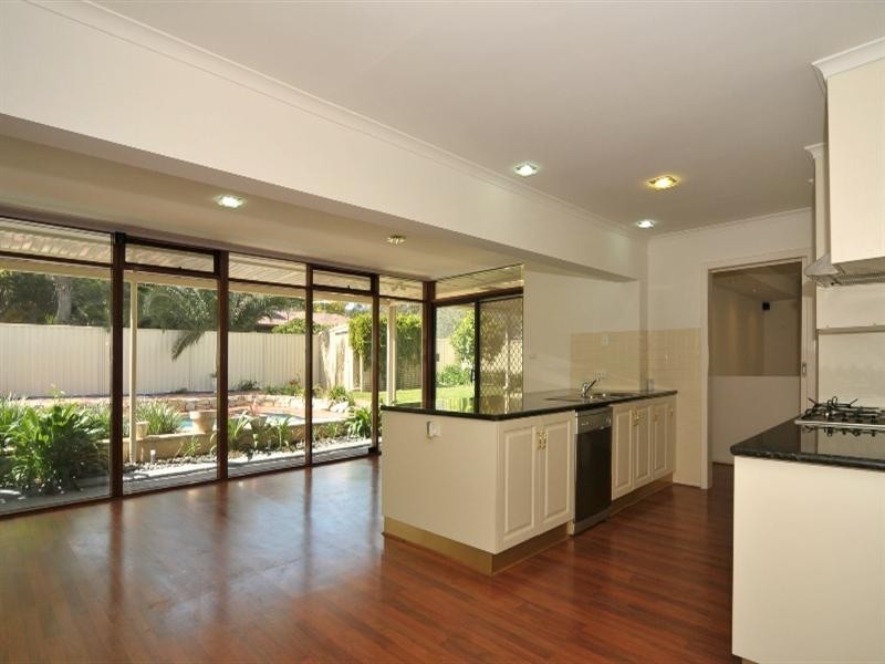 15 Destroyer Street, Salisbury Heights SA 5109