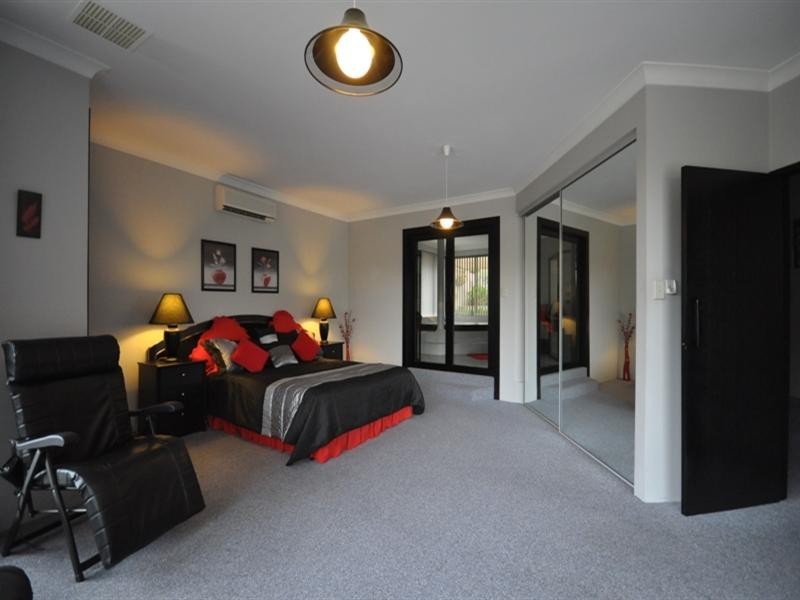 398 Milne Road, Redwood Park SA 5097