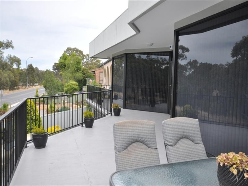 398 Milne Road, Redwood Park SA 5097