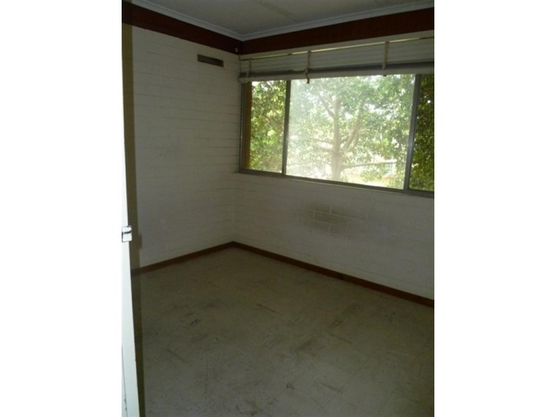 5/2 THAMES Crescent, Salisbury East SA 5109