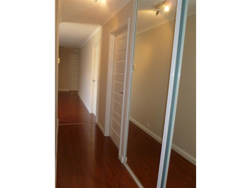 5 Hobart Court, Salisbury Heights SA 5109