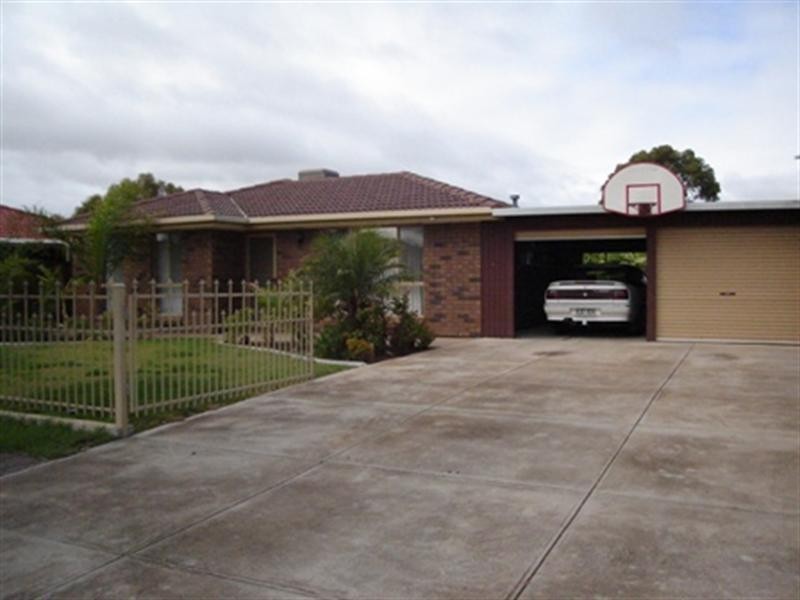 14 Margarita Street, Paralowie SA 5108