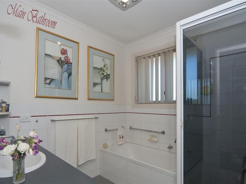 8 Bernacchi Court, Greenwith SA 5125