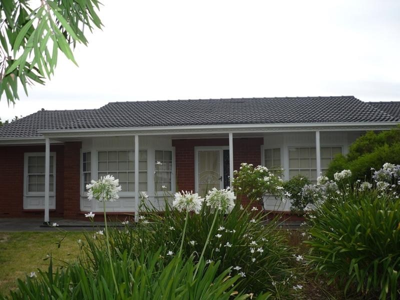 3 Treana Crescent, Paradise SA 5075