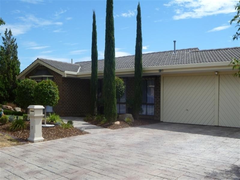 17 Pecos Court, Wynn Vale SA 5127