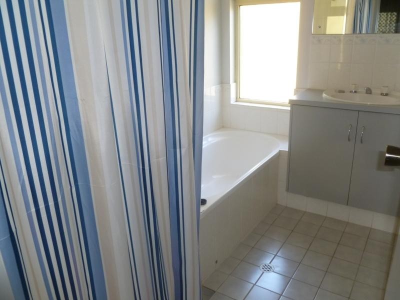 2/21 Hillrise Court, Wynn Vale SA 5127