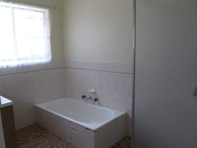 1 Kennington Road, Hope Valley SA 5090