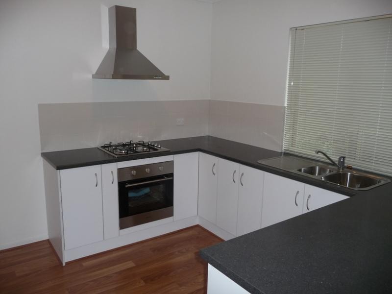 71 Kew Drive, Oakden SA 5086