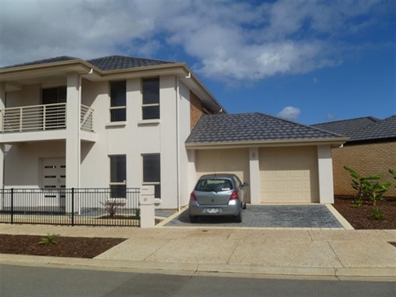 17 Mapleton Circuit, Mawson Lakes SA 5095
