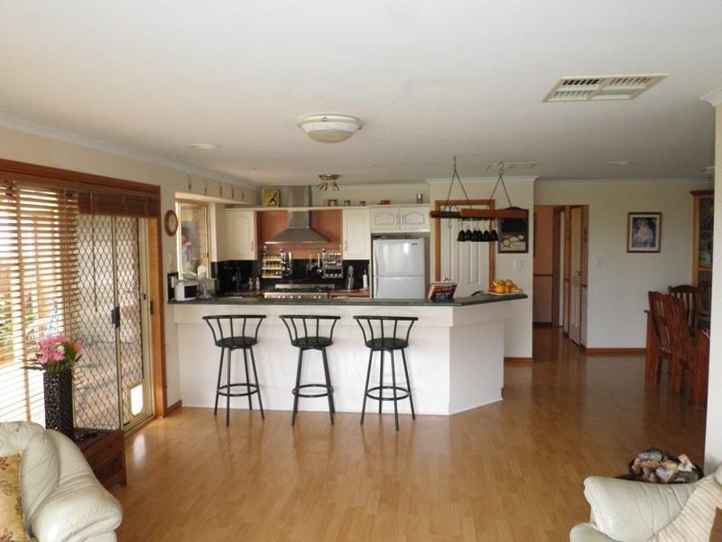 12 Harbour Drive, Gulfview Heights SA 5096