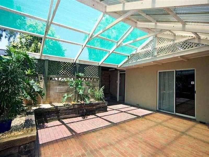 15 Lynore Road, Ridgehaven SA 5097