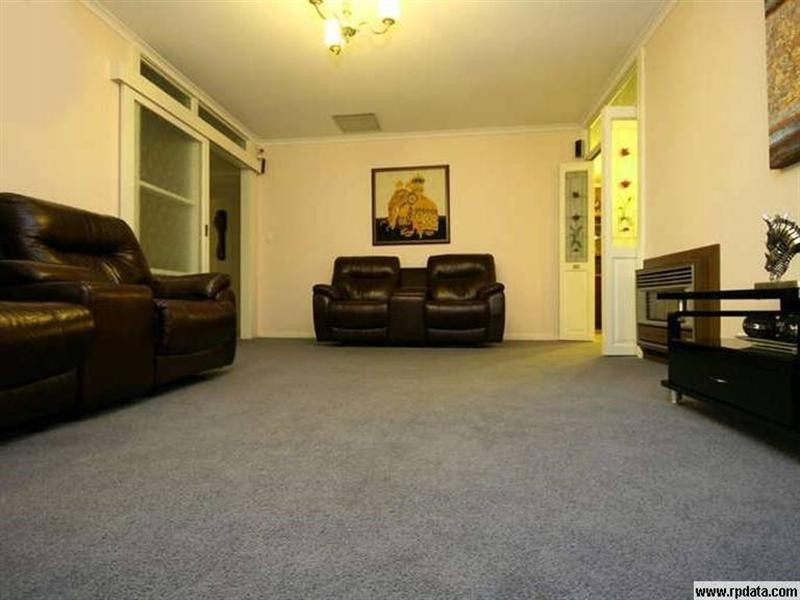 17 Norwich Road, Salisbury East SA 5109