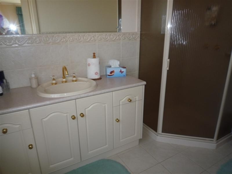 32 Swansea Circuit, Gulfview Heights SA 5096