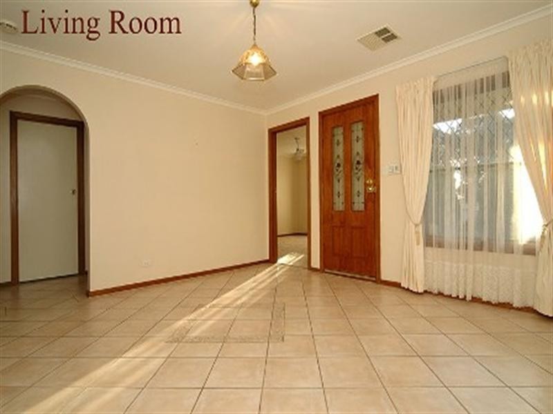 9 Gibbs Court, Golden Grove SA 5125