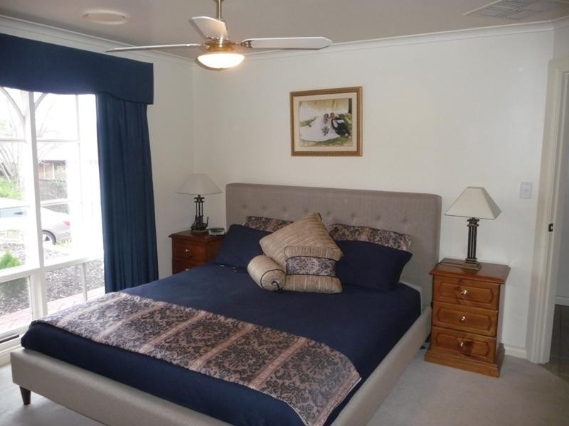 3 Lake Magenta Court, Greenwith SA 5125