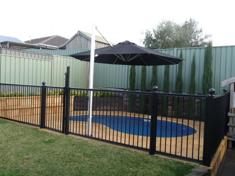 3 Lake Magenta Court, Greenwith SA 5125