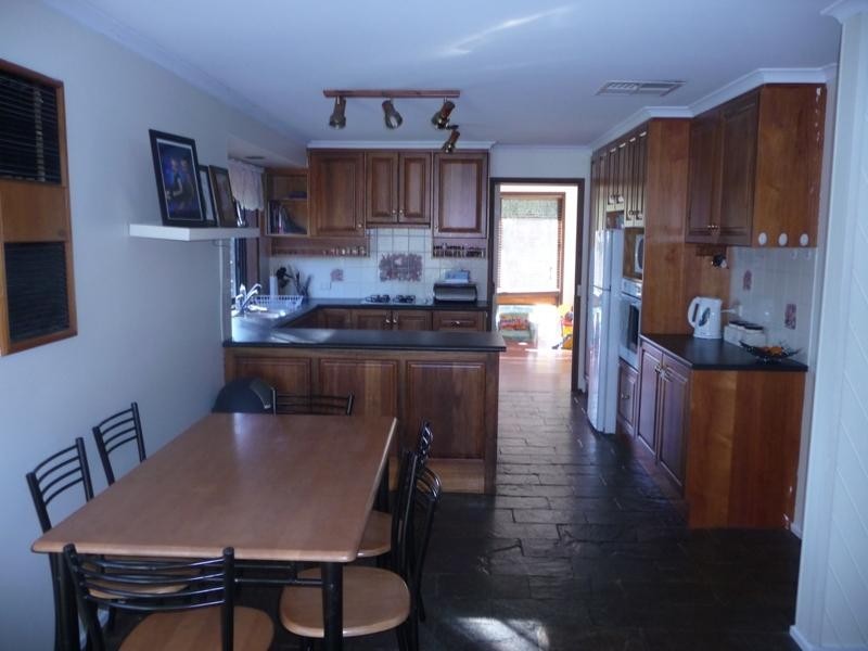 12 Zenith Close, Surrey Downs SA 5126