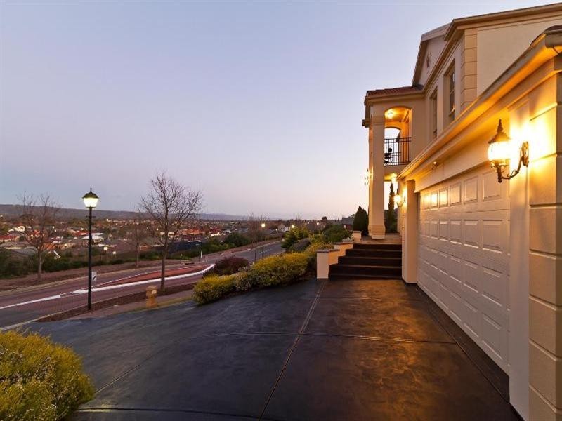 154 Reuben Richardson Road, Greenwith SA 5125