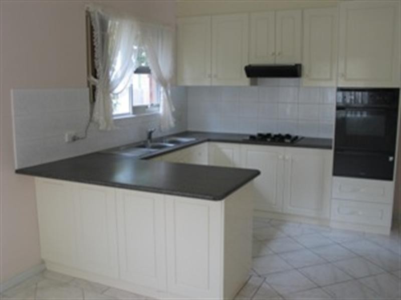 31 Rialto Avenue, Para Hills SA 5096