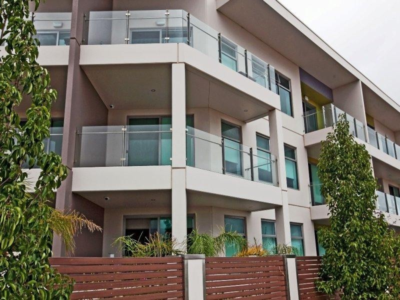 17/1 Burt Avenue, Findon SA 5023