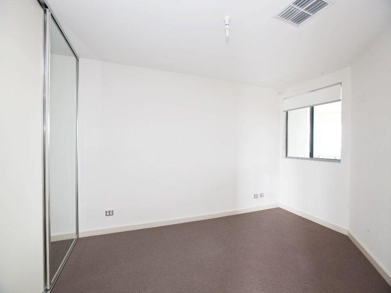 17/1 Burt Avenue, Findon SA 5023