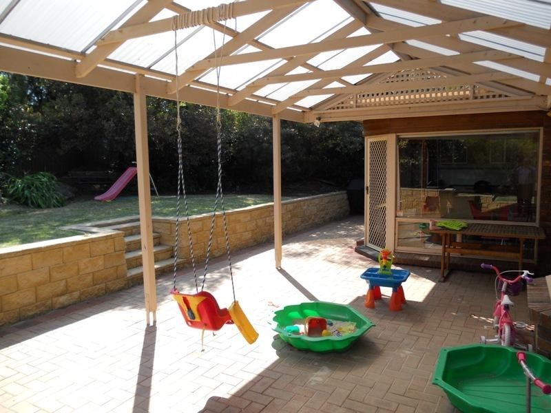 1 Prince of Wales Court, Wynn Vale SA 5127