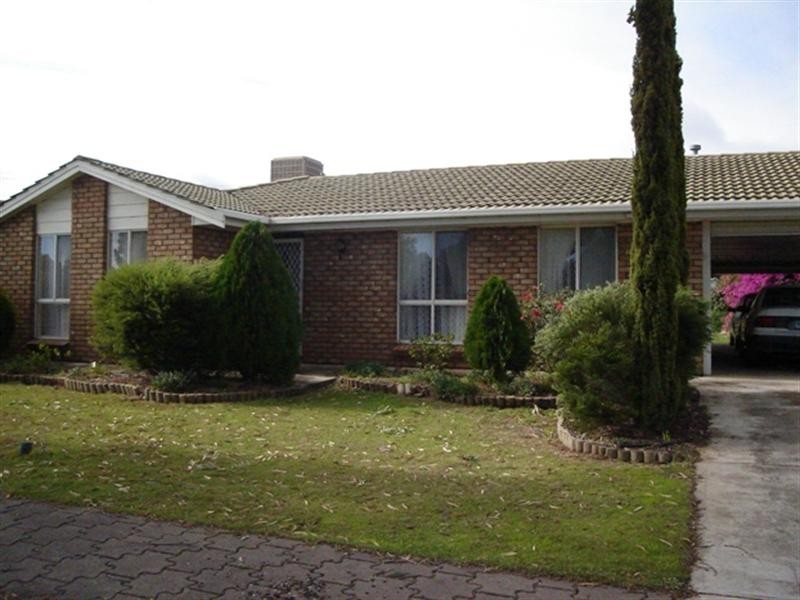 8 Bogart Drive, Paralowie SA 5108