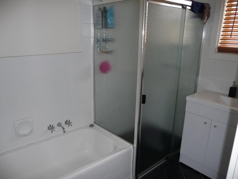 6 Garlick Road, Elizabeth Park SA 5113